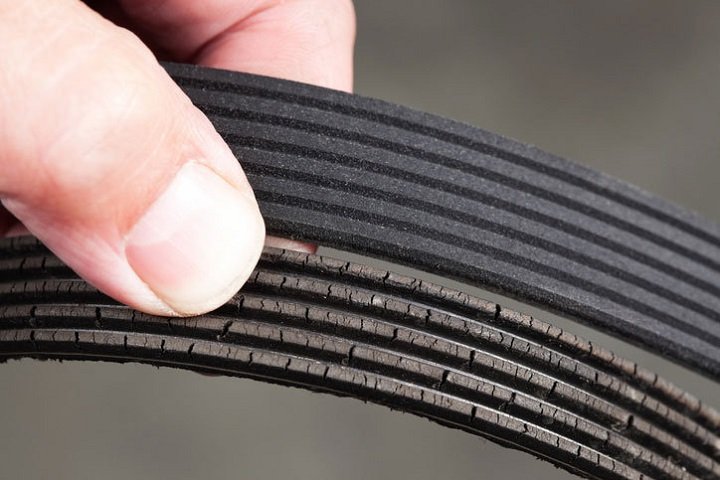 Replacing the Serpentine Belt - How to Do It as a Beginner